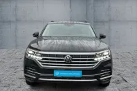 Volkswagen Touareg din 2023 cu 67.482 km - oferta VOL146983 - foto 2