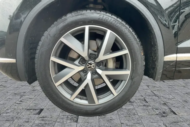 Volkswagen Touareg din 2023 cu 67.482 km - oferta VOL146983 - foto 7