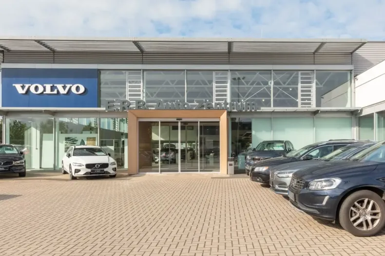 Volvo XC90 din 2023 cu 31.300 km - oferta VOL146985 - foto 16