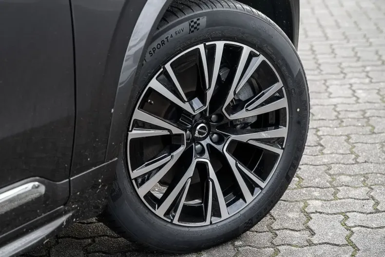 Volvo XC90 din 2024 cu 21.000 km - oferta VOL146986 - foto 5