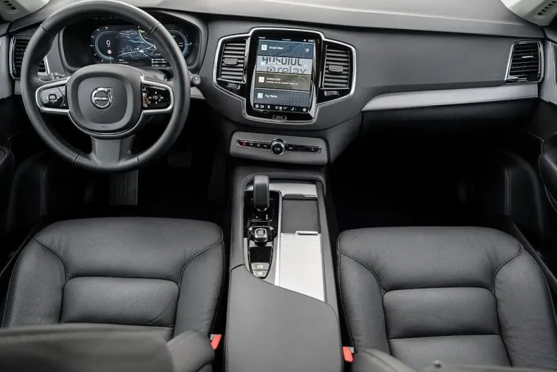 Volvo XC90 din 2024 cu 21.000 km - oferta VOL146986 - foto 9