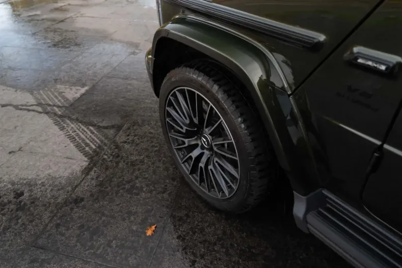 Mercedes-Benz G 63 AMG din 2024 cu 4.900 km - oferta MER146987 - foto 5