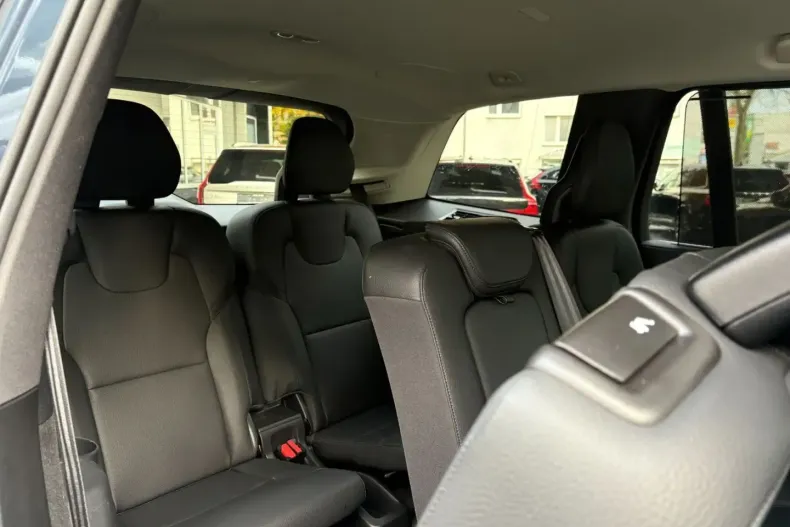 Volvo XC90 din 2024 cu 28.194 km - oferta VOL146990 - foto 11