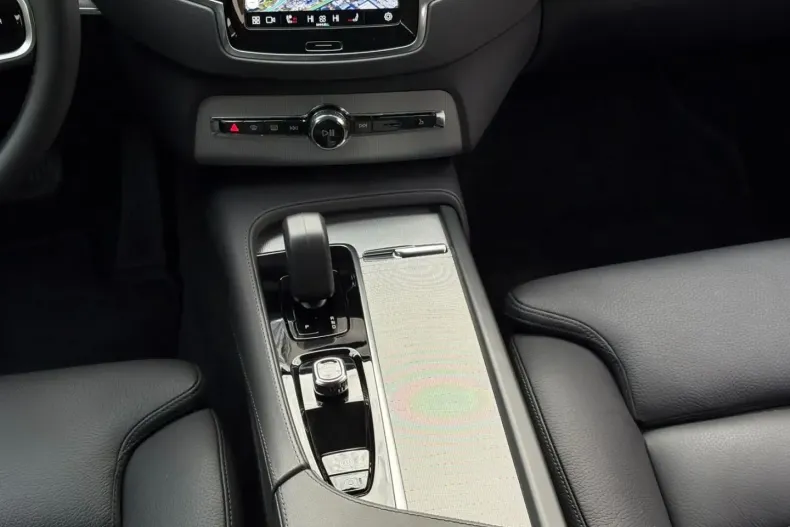 Volvo XC90 din 2024 cu 28.194 km - oferta VOL146990 - foto 14