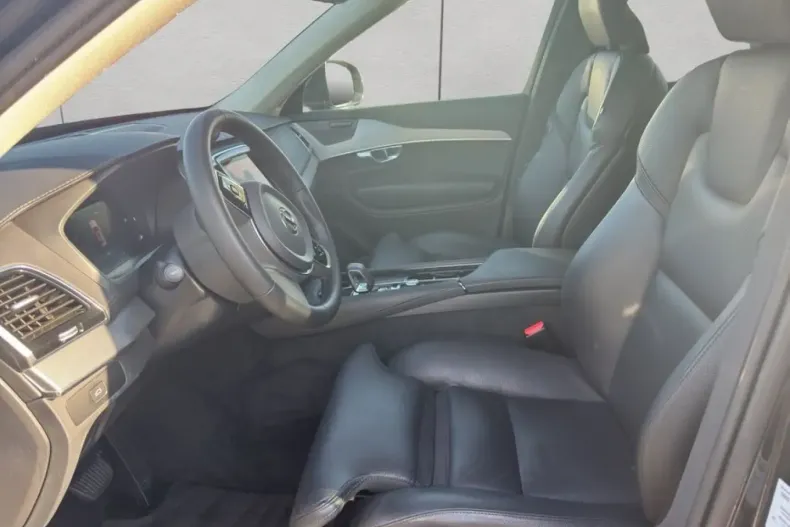 Volvo XC90 din 2024 cu 35.135 km - oferta VOL146994 - foto 5