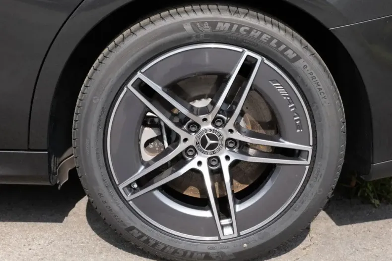 Mercedes-Benz E 450 din 2024 cu 28.248 km - oferta MER146998 - foto 5