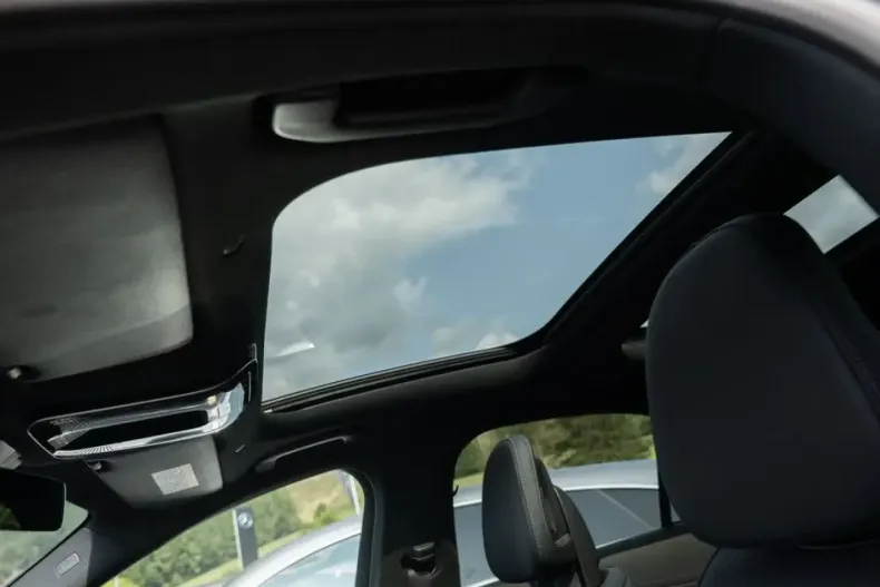 Mercedes-Benz E 450 din 2024 cu 28.248 km - oferta MER146998 - foto 19