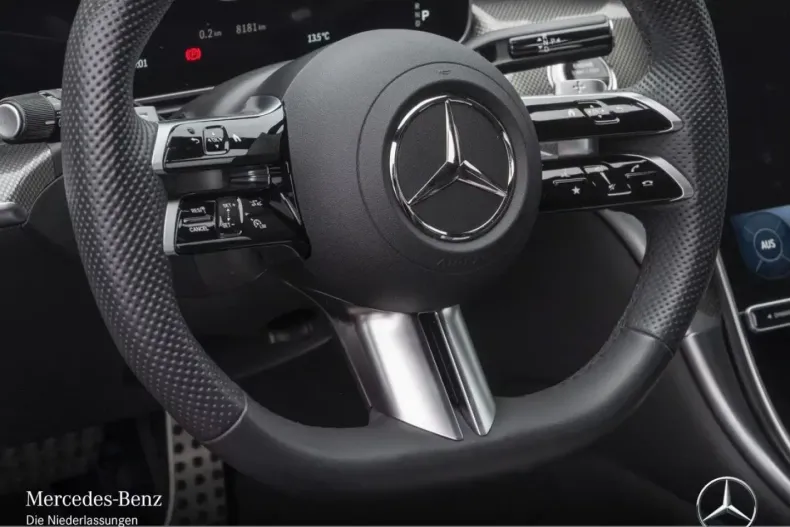 Mercedes-Benz C 200 din 2024 cu 8.169 km - oferta MER146999 - foto 9