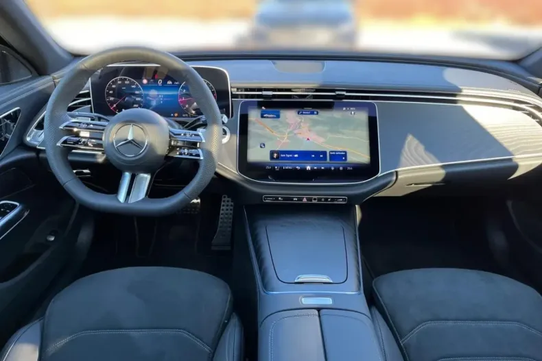 Mercedes-Benz E 200 din 2025 cu 10.000 km - oferta MER147001 - foto 9