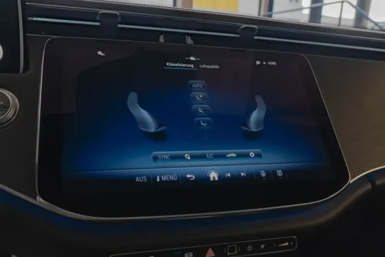 Mercedes-Benz E 200 din 2025 cu 6.367 km - oferta MER147002 - foto 16