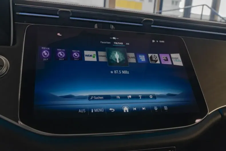 Mercedes-Benz E 200 din 2025 cu 6.367 km - oferta MER147002 - foto 20