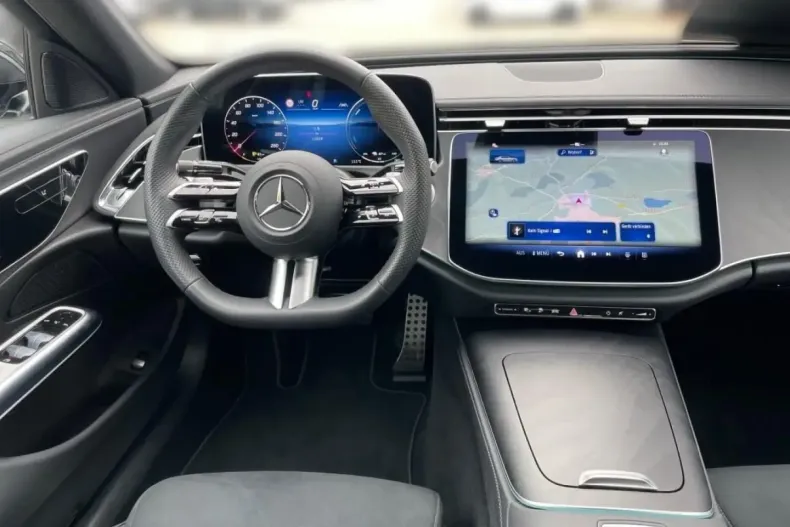 Mercedes-Benz E 300 din 2024 cu 11.022 km - oferta MER147007 - foto 9