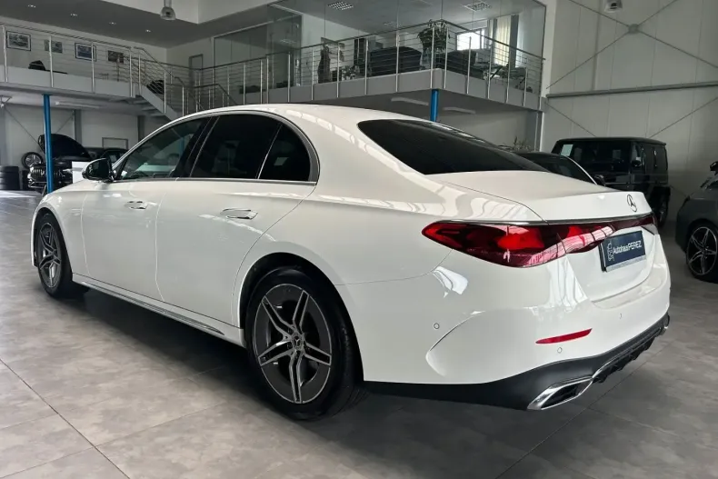 Mercedes-Benz E 200 din 2024 cu 24.993 km - oferta MER147012 - foto 3
