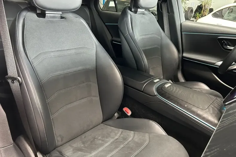 Mercedes-Benz E 200 din 2024 cu 24.993 km - oferta MER147012 - foto 6