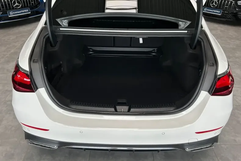 Mercedes-Benz E 200 din 2024 cu 24.993 km - oferta MER147012 - foto 15