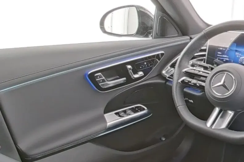 Mercedes-Benz E 300 din 2024 cu 10.831 km - oferta MER147013 - foto 9