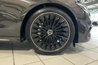 Mercedes-Benz E 200 din 2023 cu 7.600 km - oferta MER147015 - foto 3