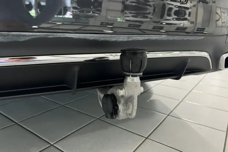 Mercedes-Benz E 200 din 2023 cu 7.600 km - oferta MER147015 - foto 7