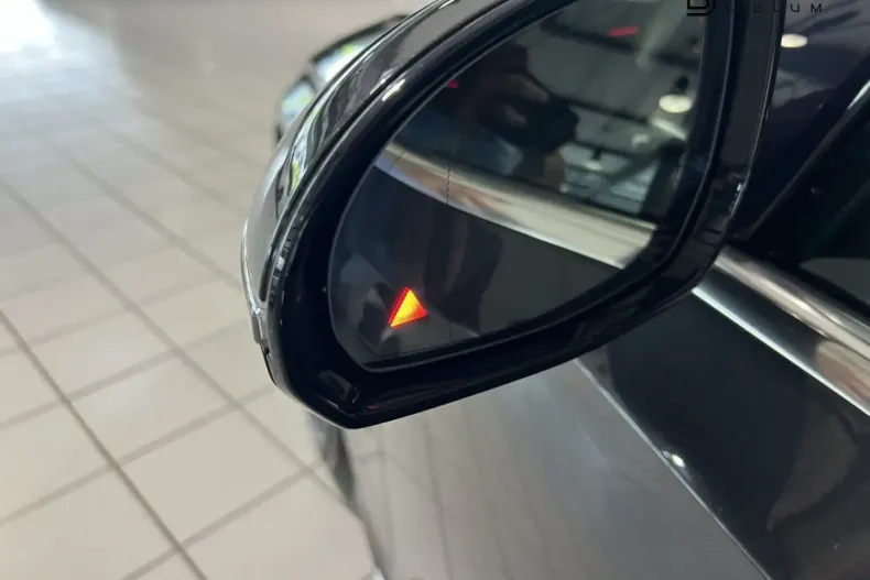 Mercedes-Benz E 200 din 2023 cu 7.600 km - oferta MER147015 - foto 9