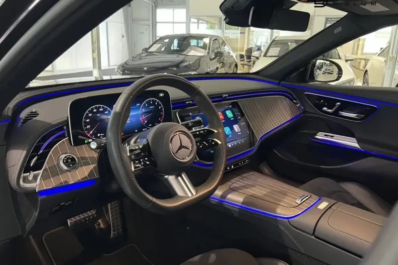 Mercedes-Benz E 200 din 2023 cu 7.600 km - oferta MER147015 - foto 12