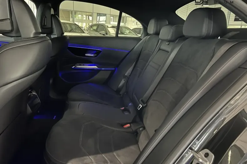 Mercedes-Benz E 200 din 2023 cu 7.600 km - oferta MER147015 - foto 24