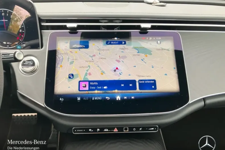 Mercedes-Benz E 300 din 2025 cu 12.390 km - oferta MER147016 - foto 12