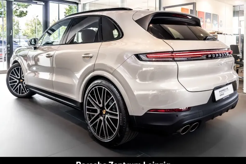 Porsche Cayenne din 2024 cu 21.195 km - oferta POR147025 - foto 3