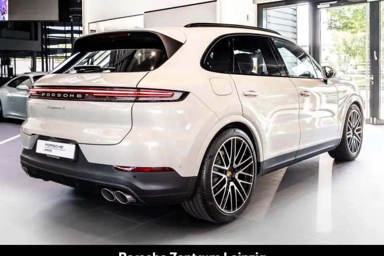 Porsche Cayenne din 2024 cu 21.195 km - oferta POR147025 - foto 6