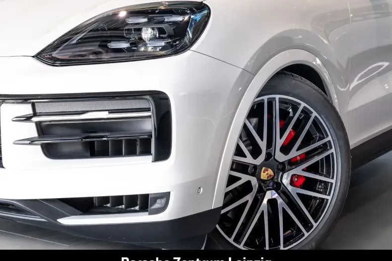 Porsche Cayenne din 2024 cu 21.195 km - oferta POR147025 - foto 9