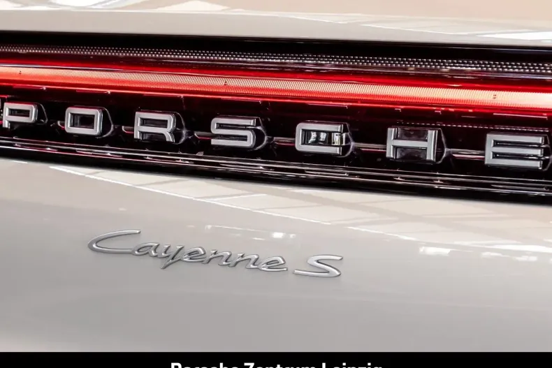 Porsche Cayenne din 2024 cu 21.195 km - oferta POR147025 - foto 14