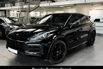 Porsche Cayenne din 2023 - oferta POR147027