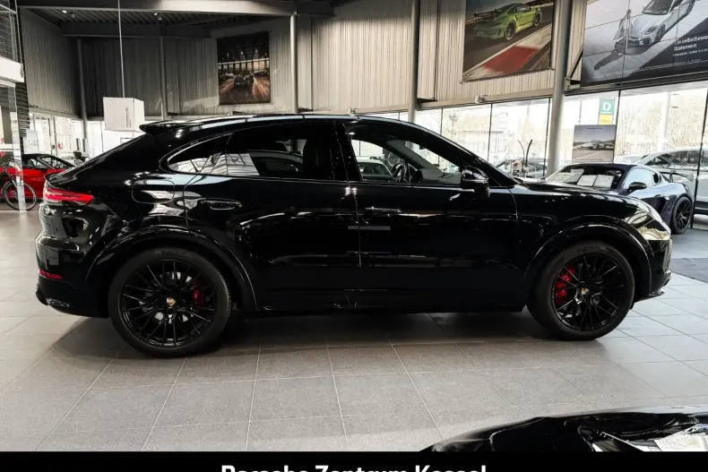 Porsche Cayenne din 2023 cu 49.000 km - oferta POR147027 - foto 2