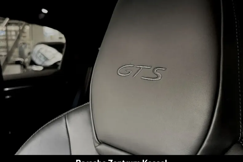 Porsche Cayenne din 2023 cu 49.000 km - oferta POR147027 - foto 14