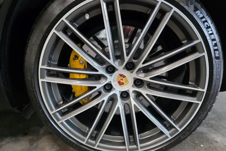 Porsche Cayenne din 2020 cu 62.899 km - oferta POR147031 - foto 6