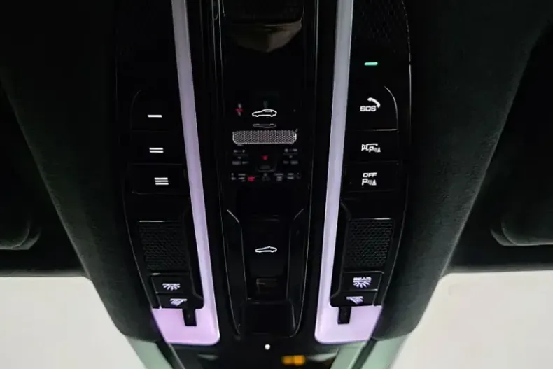 Porsche Cayenne din 2020 cu 62.899 km - oferta POR147031 - foto 22