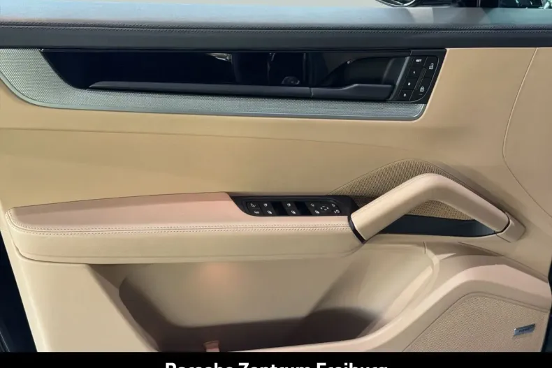 Porsche Cayenne din 2024 cu 41.700 km - oferta POR147032 - foto 14