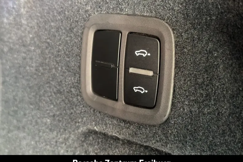 Porsche Cayenne din 2024 cu 41.700 km - oferta POR147032 - foto 30