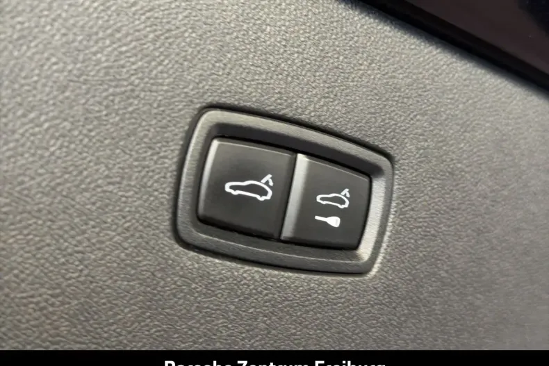 Porsche Cayenne din 2024 cu 41.700 km - oferta POR147032 - foto 31