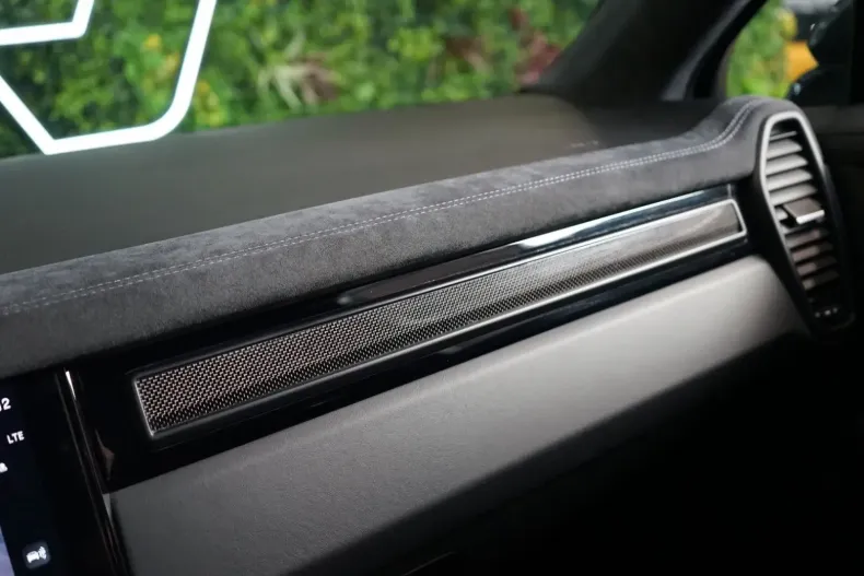 Porsche Cayenne din 2021 cu 71.143 km - oferta POR147033 - foto 49