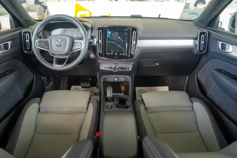 Volvo C40 din 2022 cu 44.400 km - oferta VOL147035 - foto 17