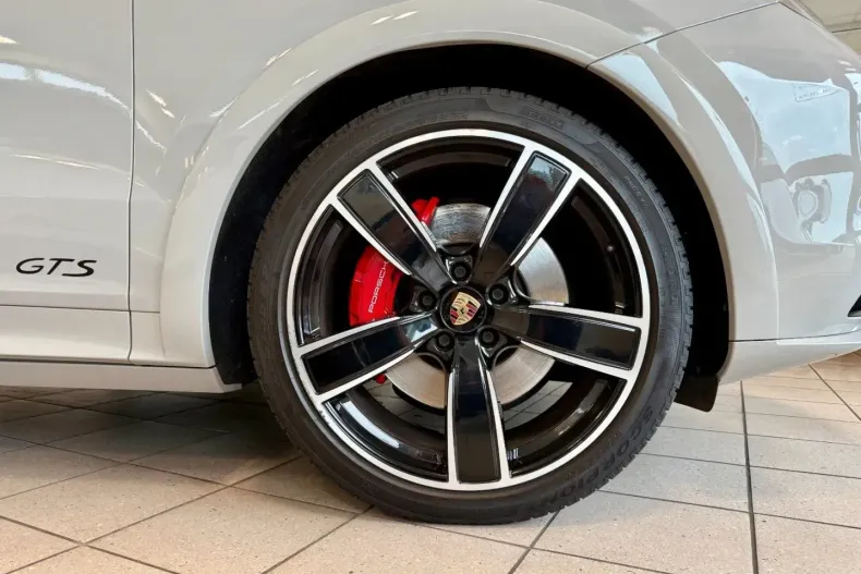 Porsche Cayenne din 2022 cu 74.856 km - oferta POR147036 - foto 6