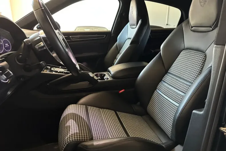 Porsche Cayenne din 2022 cu 73.500 km - oferta POR147038 - foto 11