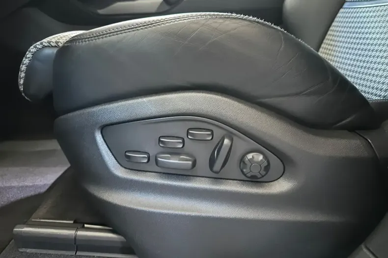 Porsche Cayenne din 2022 cu 73.500 km - oferta POR147038 - foto 12