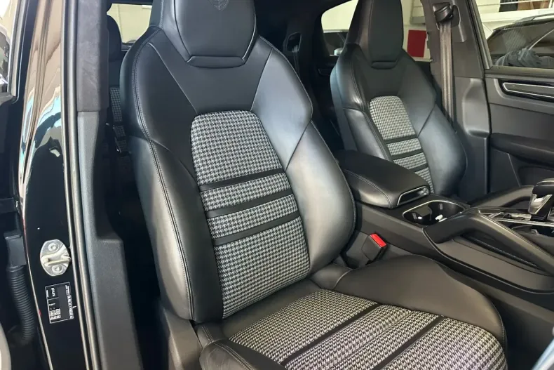 Porsche Cayenne din 2022 cu 73.500 km - oferta POR147038 - foto 13