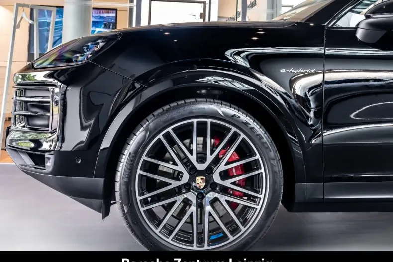 Porsche Cayenne din 2024 cu 41.963 km - oferta POR147039 - foto 7