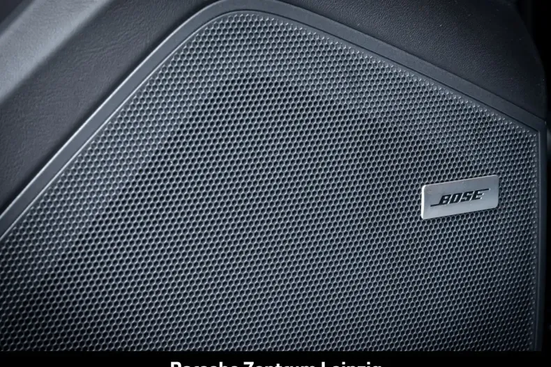 Porsche Cayenne din 2024 cu 41.963 km - oferta POR147039 - foto 22