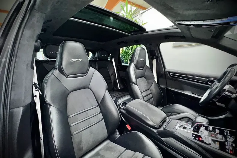 Porsche Cayenne din 2023 cu 47.100 km - oferta POR147040 - foto 26