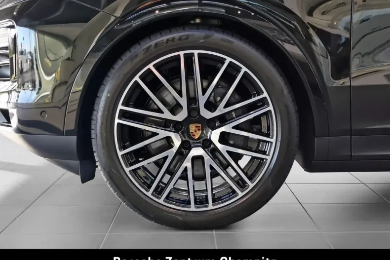 Porsche Cayenne din 2025 cu 12.900 km - oferta POR147043 - foto 6