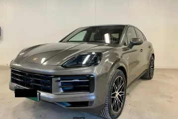 Porsche Cayenne din 2025 - oferta POR147044