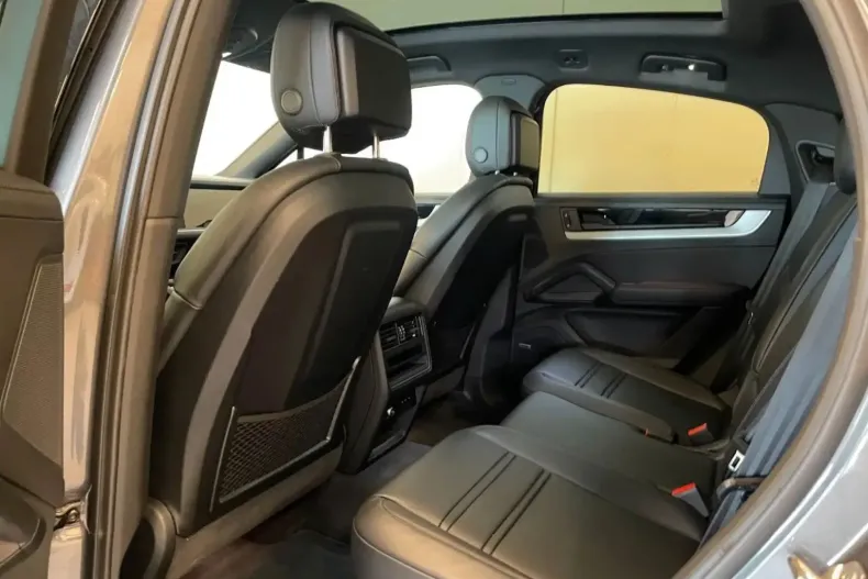 Porsche Cayenne din 2025 cu 19.222 km - oferta POR147044 - foto 14